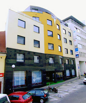 President Hotel บราติสลาวา ภายนอก รูปภาพ