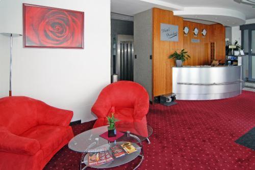 President Hotel บราติสลาวา ภายนอก รูปภาพ